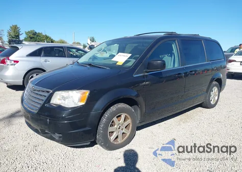 2008 Chrysler Town & Country Touring из США, поврежденный, VIN 2A8HR54P88R763486